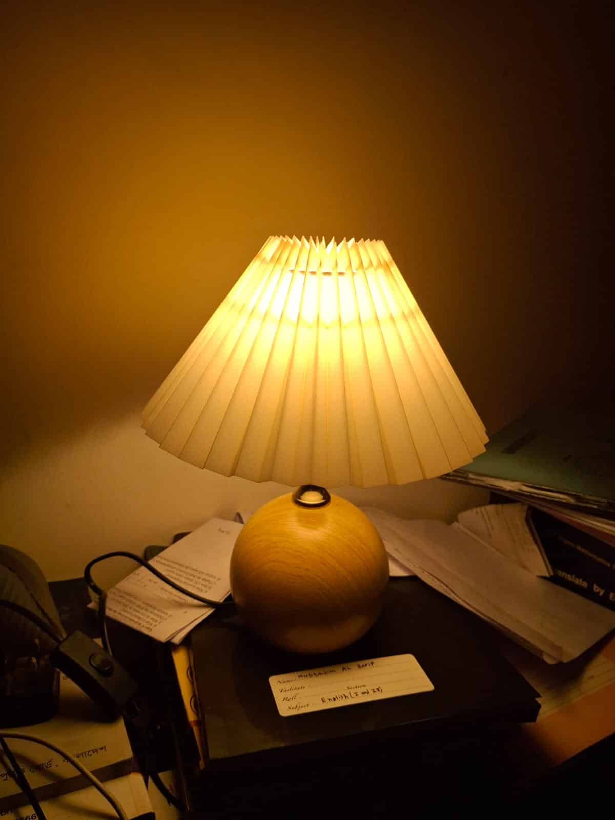 Elegant Wooden Table Lamp - Image 2